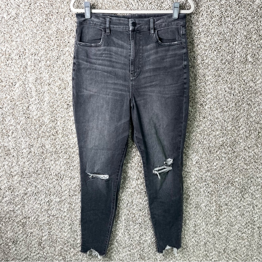 14 Short American Eagle Curvy Highest Rise Gray Distressed Jeggings